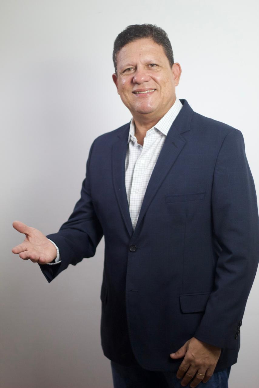 Alexandre convida à colaboração